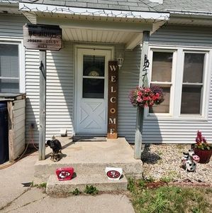 Meet your Posher, Racquel